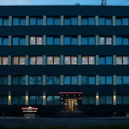 Work & Sleep Boardinghouse Хостел *