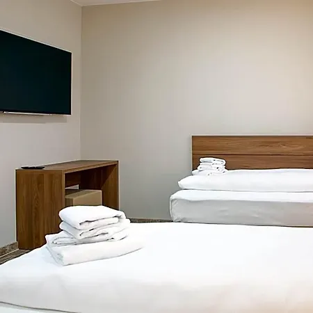 Work & Sleep Boardinghouse מאנהיים