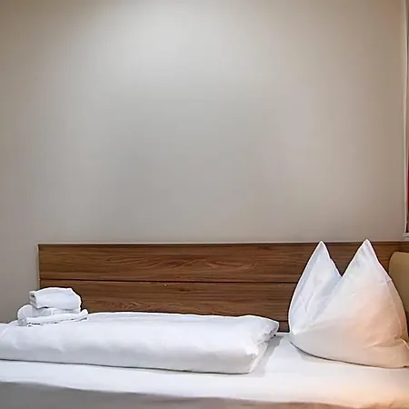 Work & Sleep Boardinghouse * מאנהיים